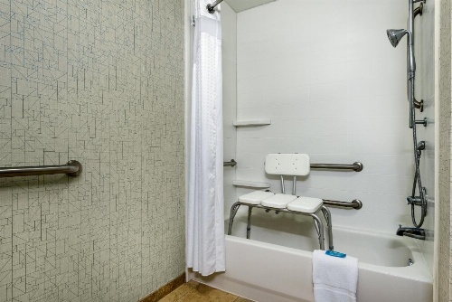 Holiday Inn Express Hotel & Suites Grenada image 25