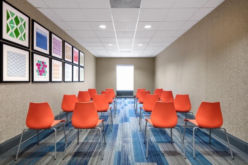 Holiday Inn Express Hotel & Suites Grenada image 6